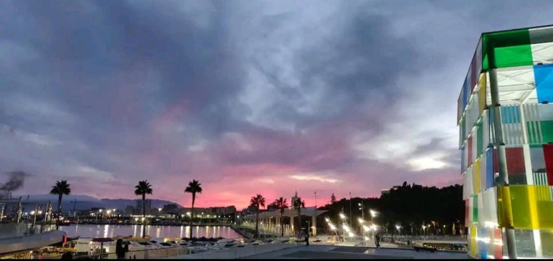 Beach House Apartment, Playa Malagueta Malaga Zewnętrze zdjęcie