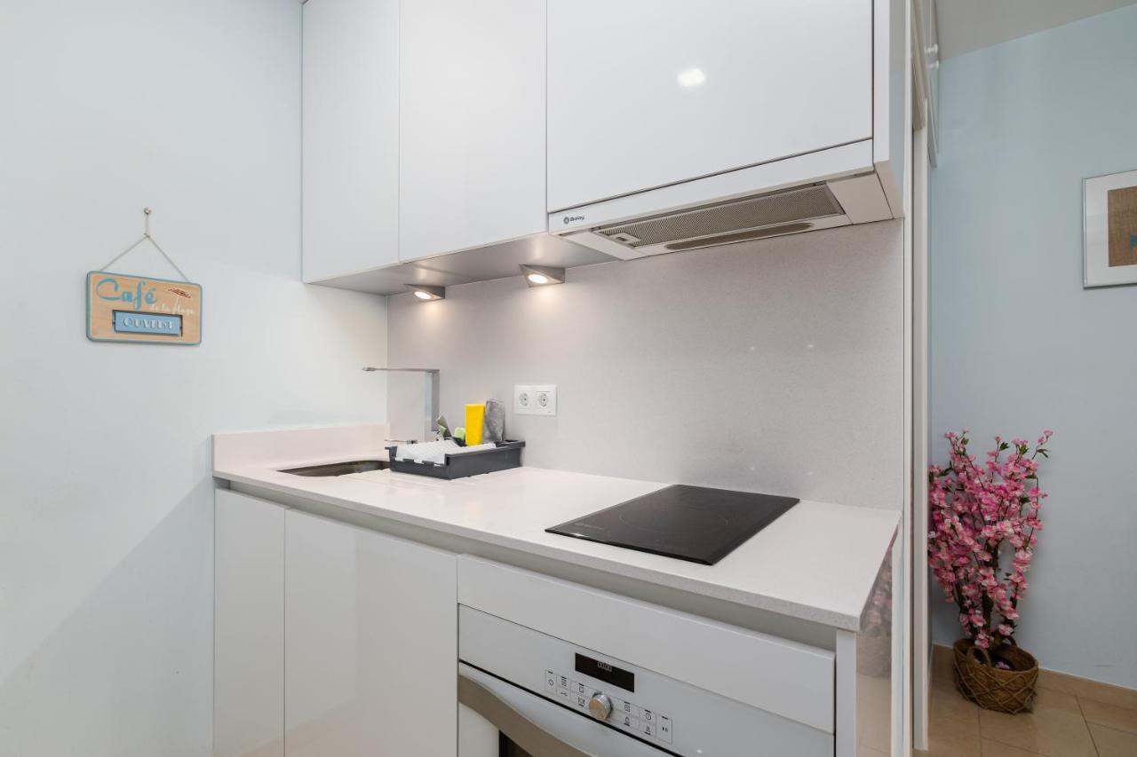 Beach House Apartment, Playa Malagueta Malaga Zewnętrze zdjęcie